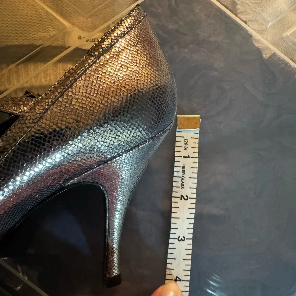 Fendi - size 38 - Black and Silver Metallic Leather Heels - never worn!